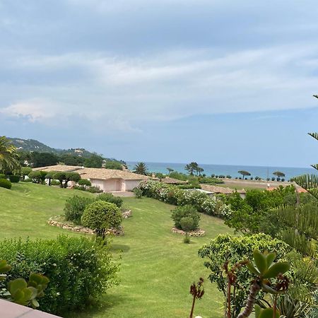 Residence Playa Del'Oro Favone Eksteriør billede