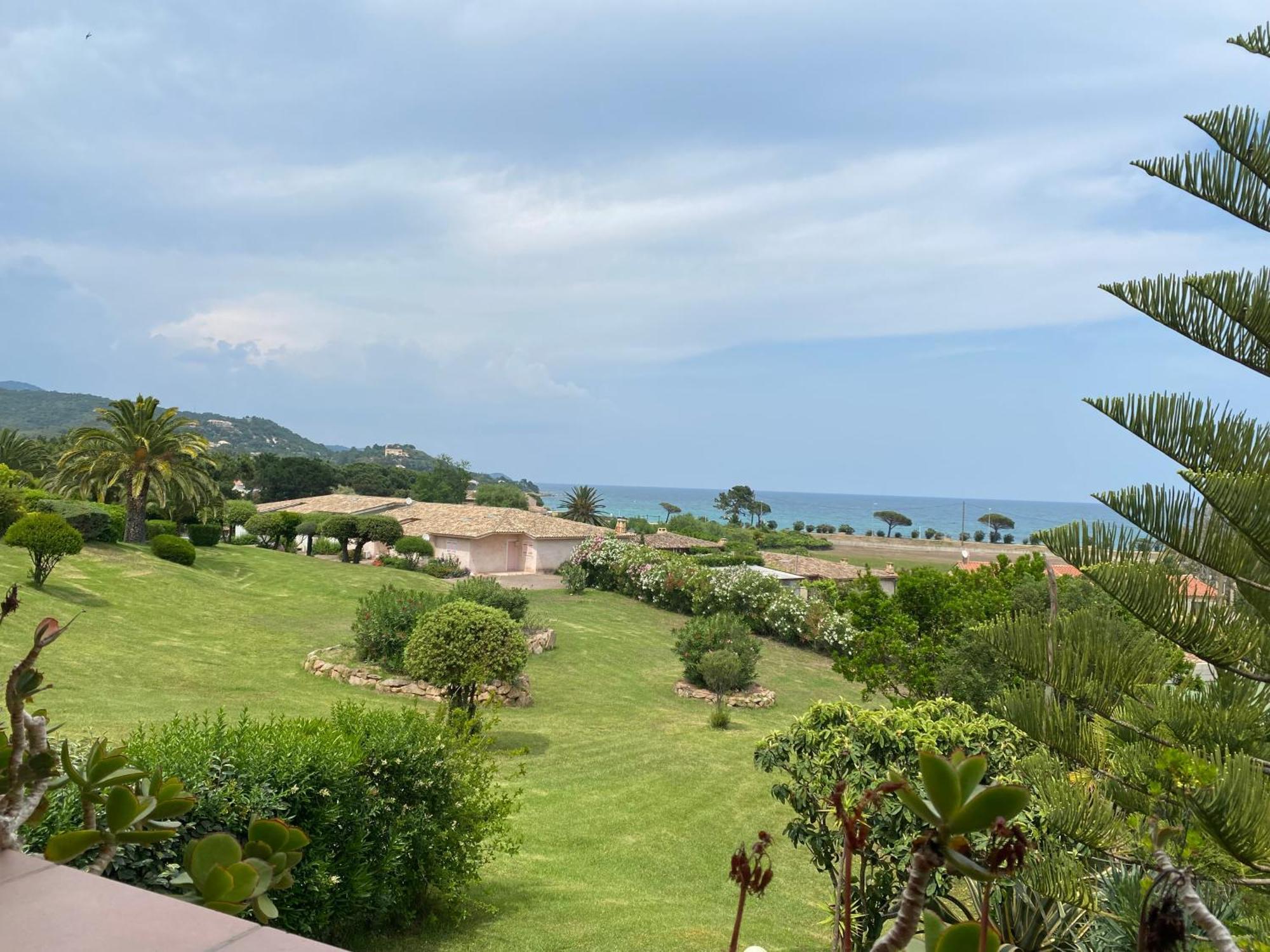 Residence Playa Del'Oro Favone Eksteriør billede